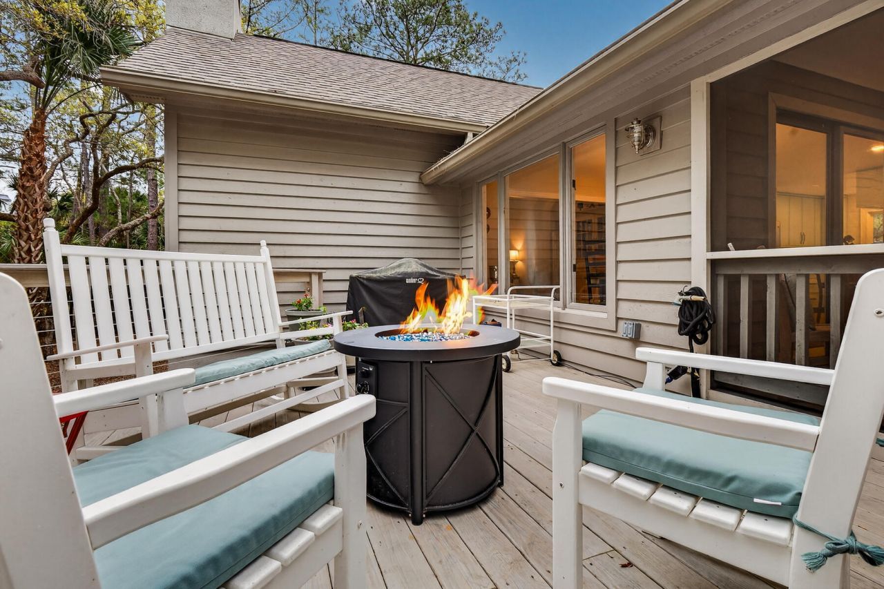 2430 Andell Way Photo 44