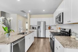 155 Lucky Day Drive photo 4