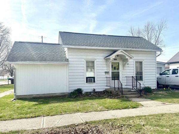 112 S Maple Street, North Manchester, IN 46962