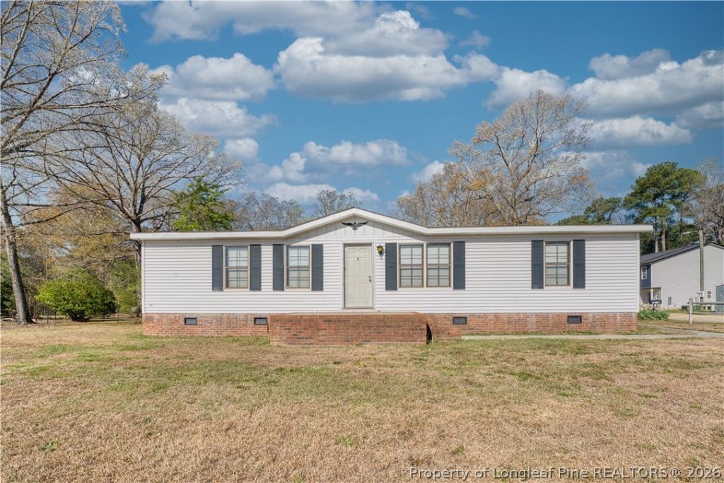 582 Ohmer Drive, Fayetteville, NC 28314 Main Photo
