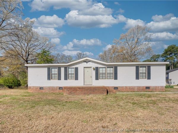 582 Ohmer Drive, Fayetteville, NC 28314