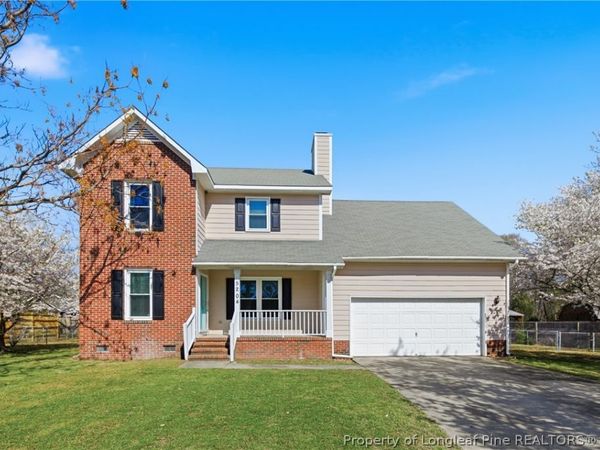 5204 Ballentine Street, Hope Mills, NC 28348