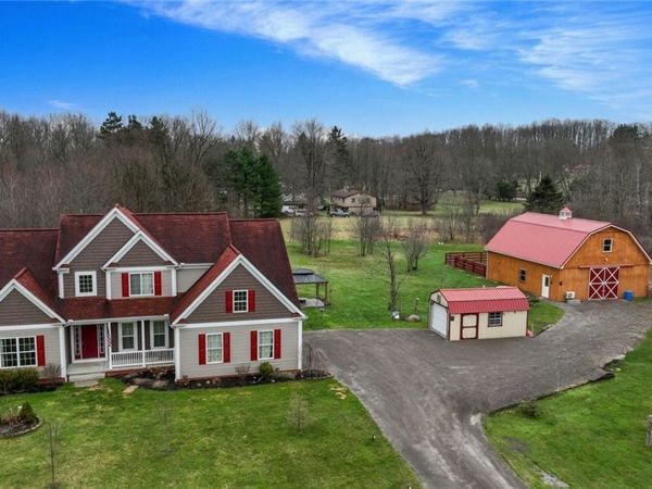 12345 Stafford Road, Chagrin Falls, OH 44023