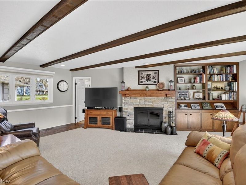 19825 Deer Run Lane, Strongsville, OH 44149 Photo 12