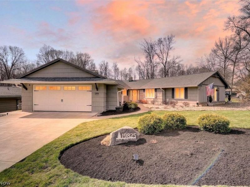 19825 Deer Run Lane, Strongsville, OH 44149 Photo 2