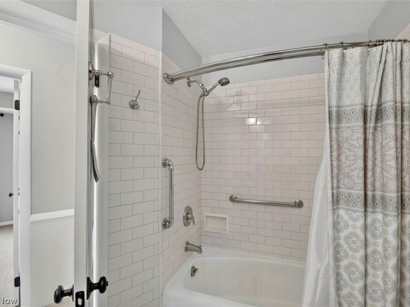 19825 Deer Run Lane, Strongsville, OH 44149 Photo 43