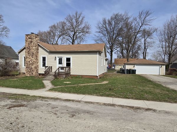 170 W Maple Street , Coal City, IL 60416