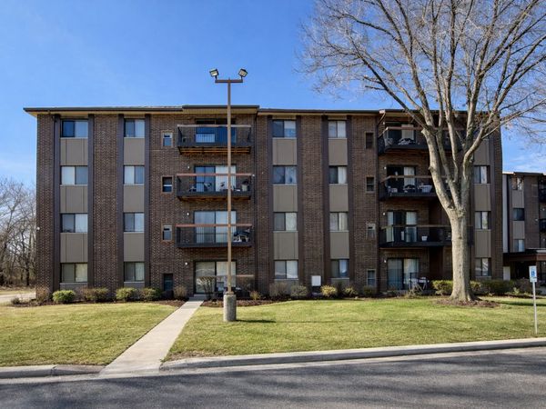 14647 Greenwood Road , Unit 403, Dolton, IL 60419