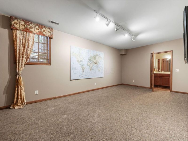 7871 Calverton Square , New Albany, OH 43054 Photo 115