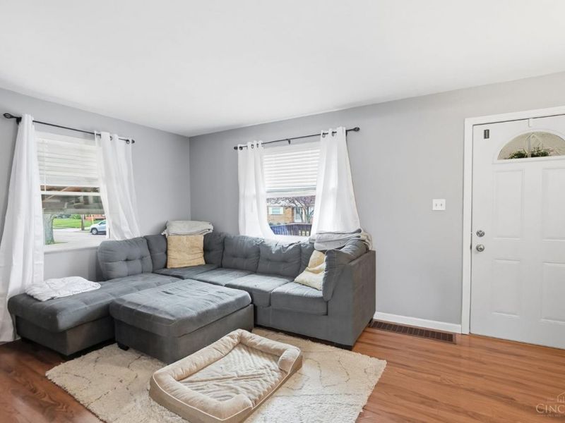 1216 Alwil Drive, Cincinnati, OH 45215 Photo 6