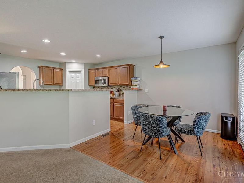 1942 Chase Avenue, Cincinnati, OH 45223 Photo 11