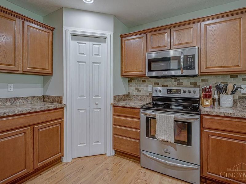 1942 Chase Avenue, Cincinnati, OH 45223 Photo 16