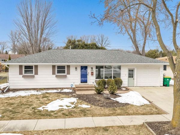 1604 WALLS STREET, Green Bay, WI 54304