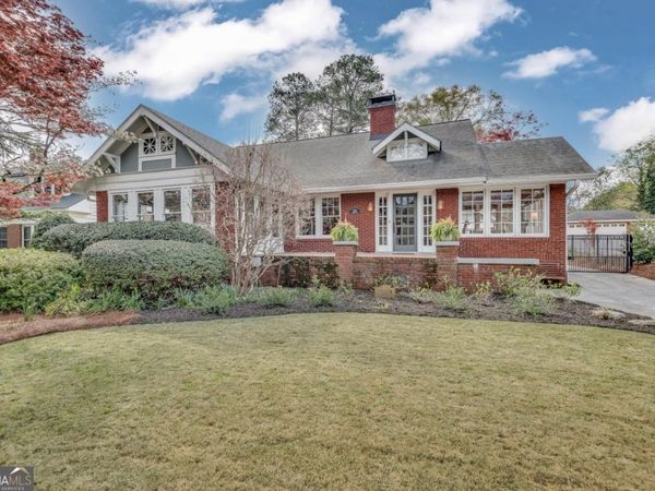 1289 Oxford Road NE, Atlanta, GA 30306