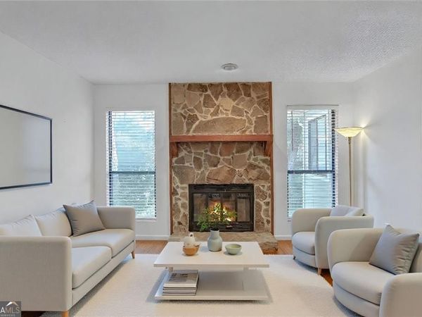 3445 Ivys Walk, Atlanta, GA 30340