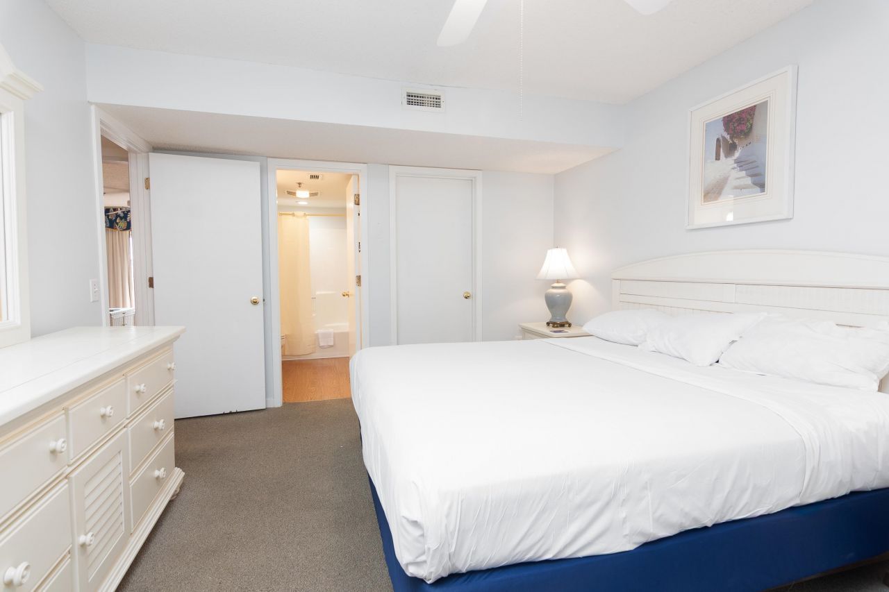 410 Melrose Pl.  Photo 21