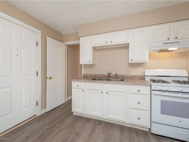 249 W Harris Avenue, Ravenna, OH 44266 Photo 12