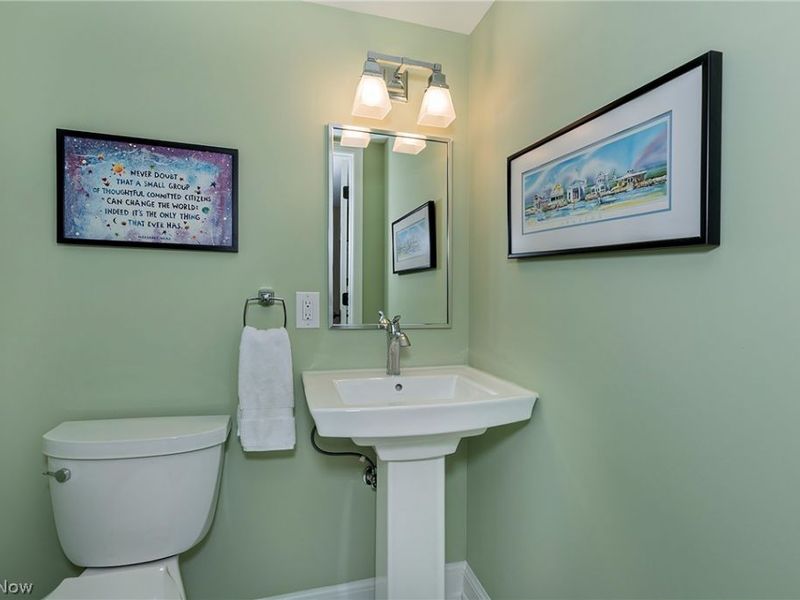 449 N Main Street , Chagrin Falls, OH 44022 Photo 36