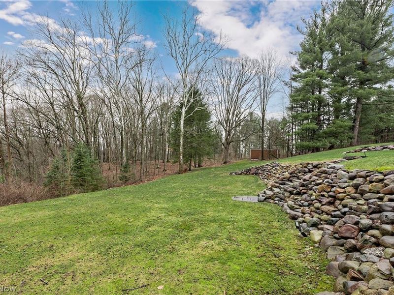 449 N Main Street , Chagrin Falls, OH 44022 Photo 43