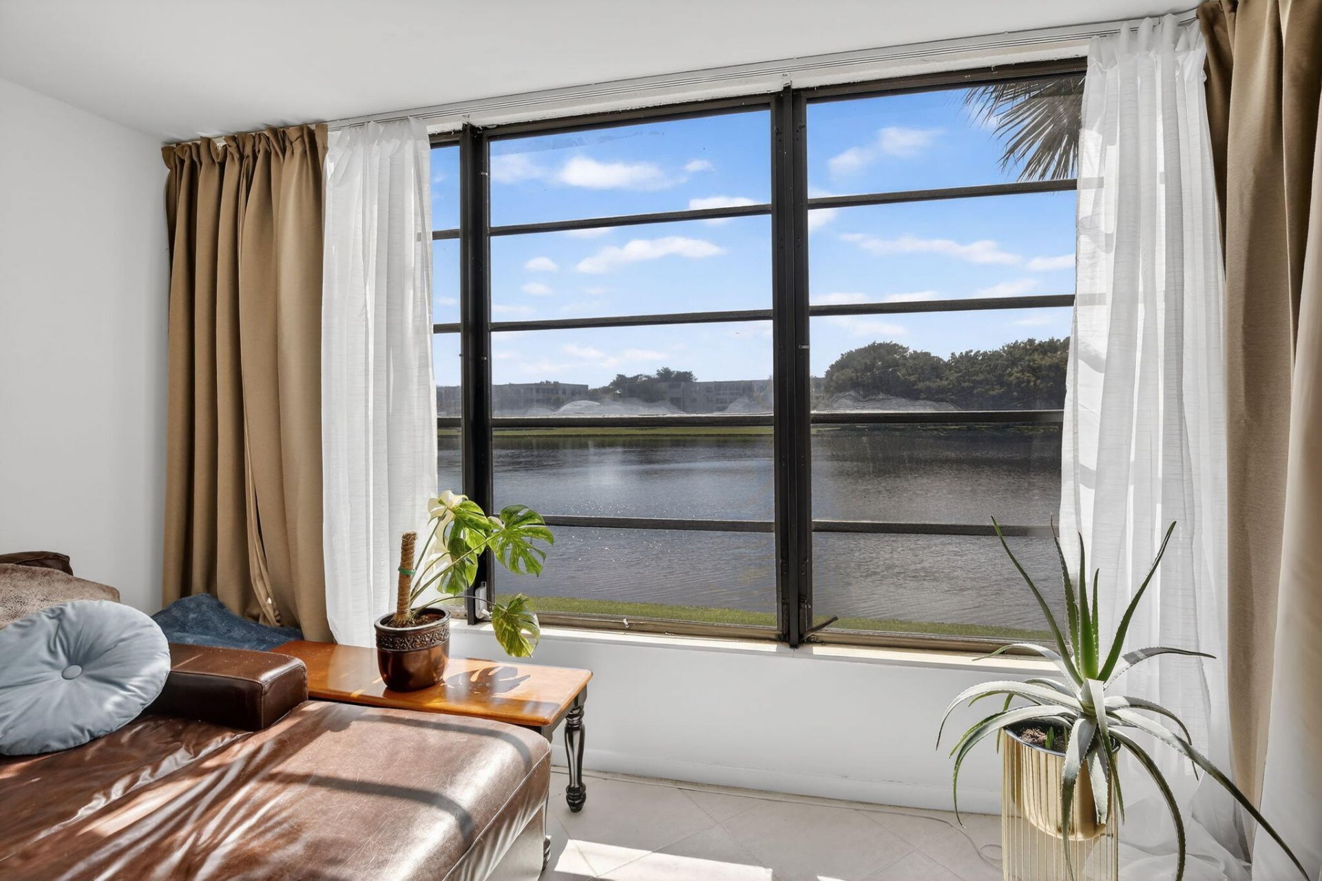 1528 Whitehall Drive, Unit 202, Davie, FL 33324 Photo