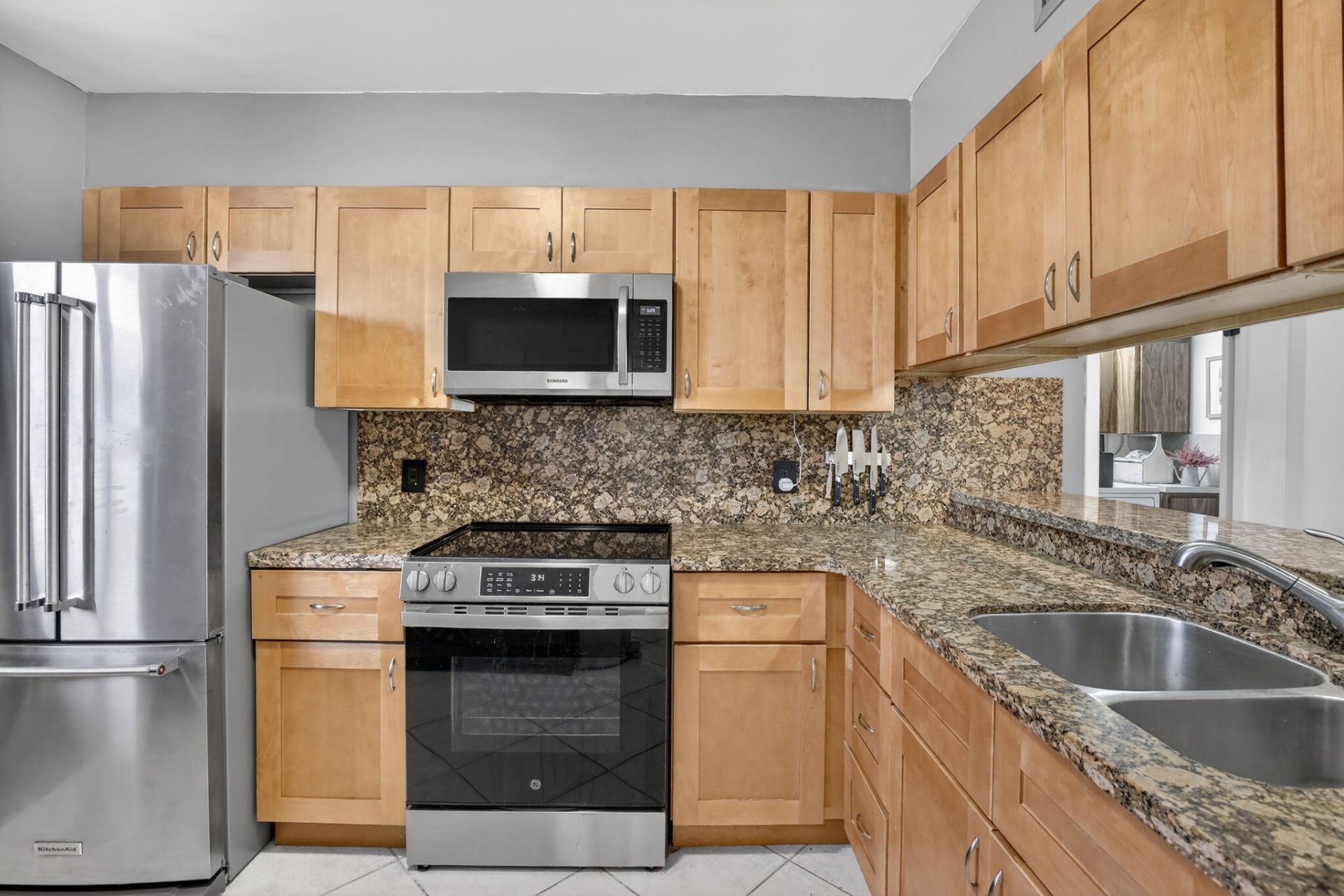 1528 Whitehall Drive, Unit 202, Davie, FL 33324 Photo