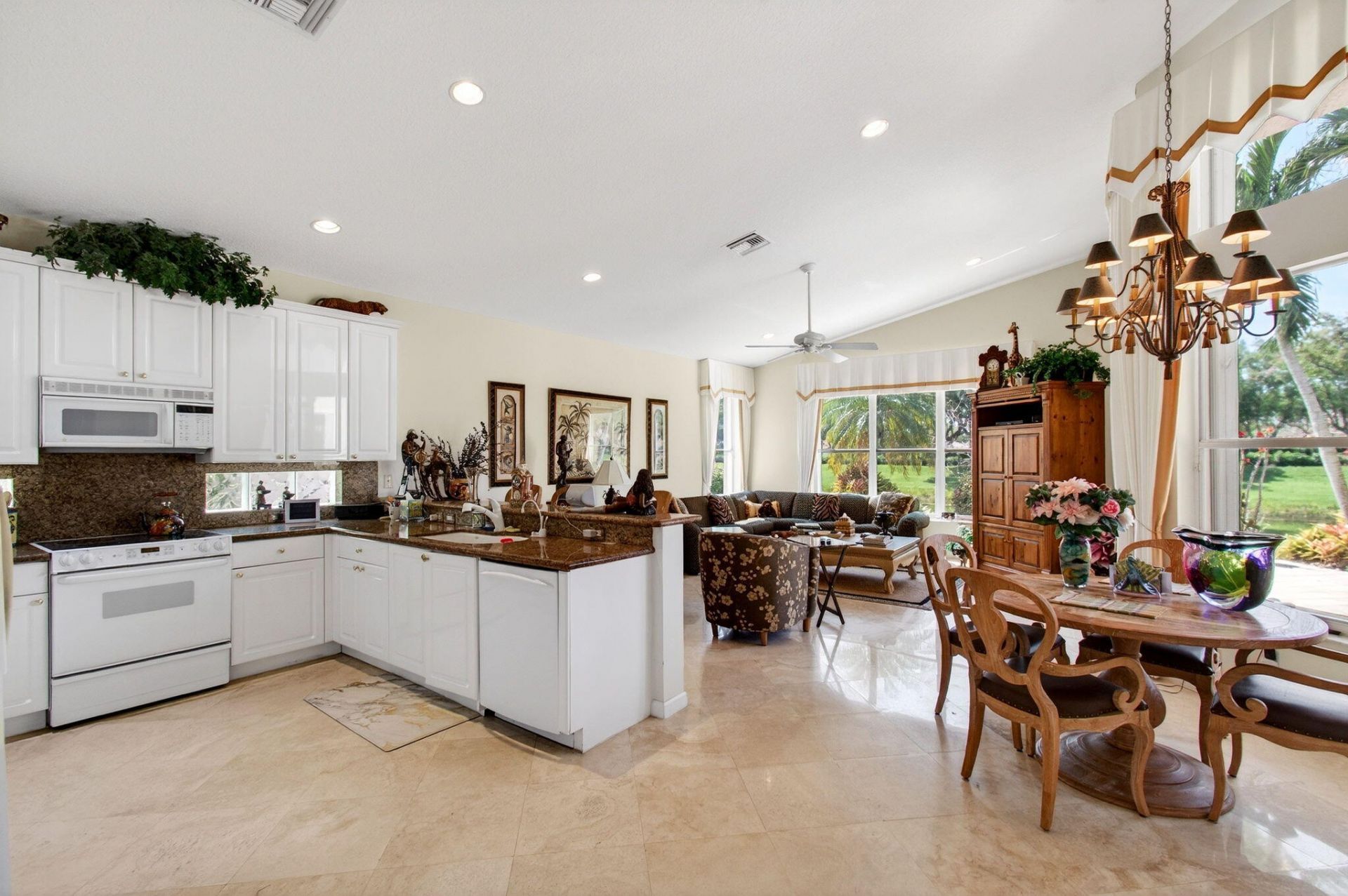 6850 Fiji Circle, Boynton Beach, FL 33437 Photo