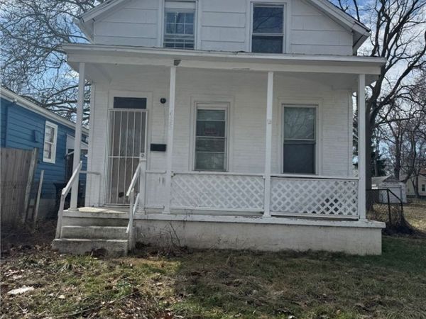 435 Elmwood Avenue, Niagara Falls, NY 14301