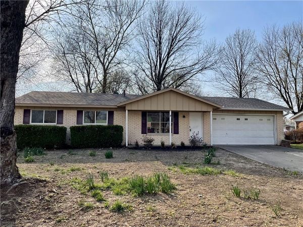 1104 Letha Drive, Springdale, AR 72762