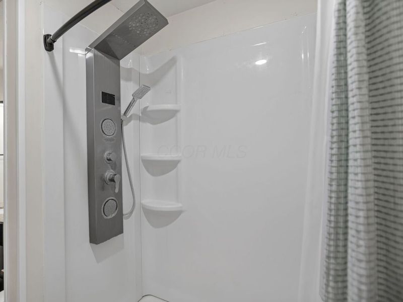 421 Benson Drive, Groveport, OH 43125 Photo 24