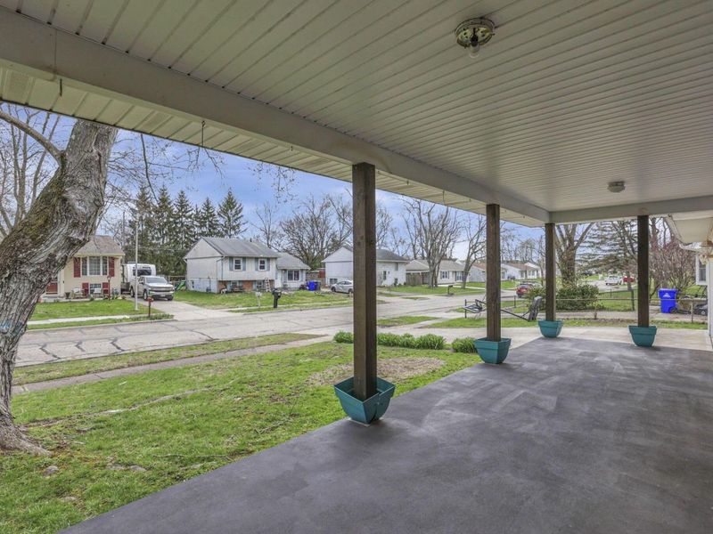 421 Benson Drive, Groveport, OH 43125 Photo 6