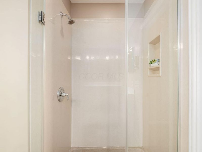 1254 Fareharm Drive, New Albany, OH 43054 Photo 21