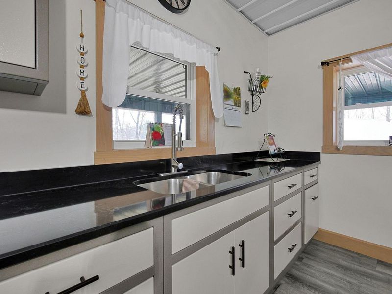 10867 Township Road 56 NE, Mount Perry, OH 43760 Photo 17