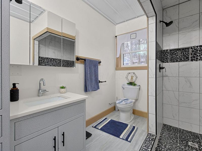 10867 Township Road 56 NE, Mount Perry, OH 43760 Photo 26