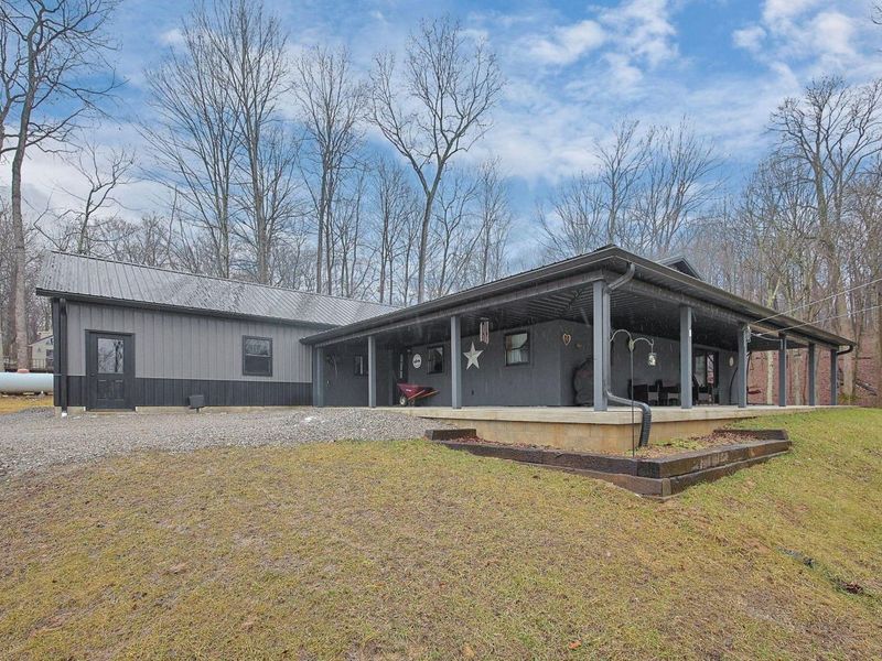 10867 Township Road 56 NE, Mount Perry, OH 43760 Photo 4