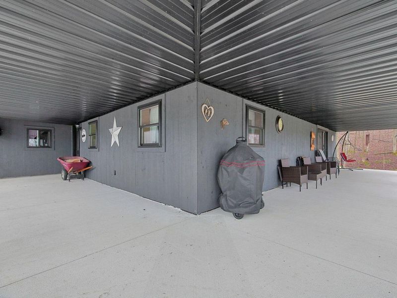 10867 Township Road 56 NE, Mount Perry, OH 43760 Photo 5