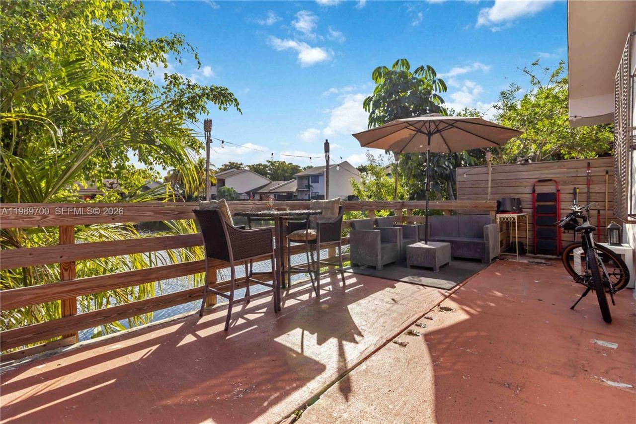 12241 SW 24th Ter , Unit 39, Miami, FL 33175 Photo