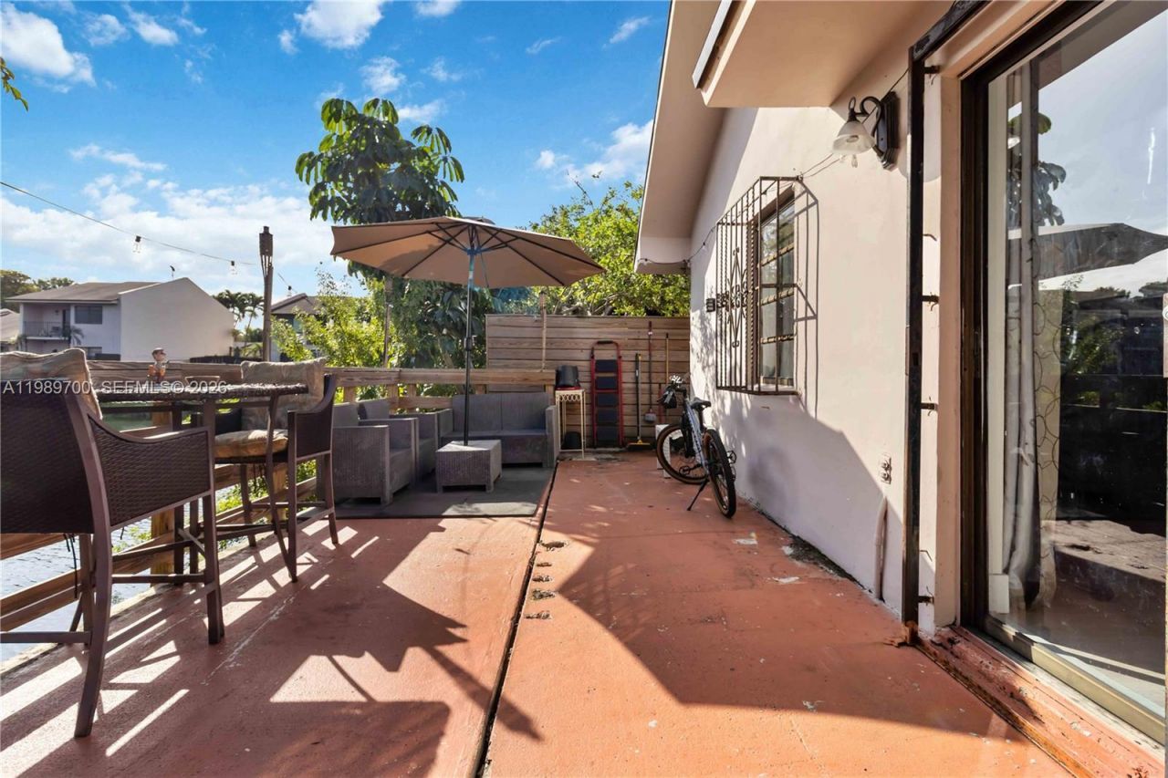 12241 SW 24th Ter , Unit 39, Miami, FL 33175 Photo