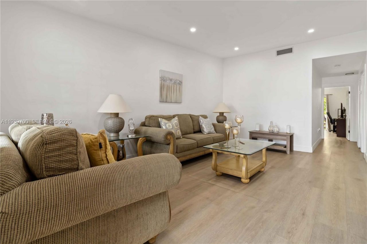 12241 SW 24th Ter , Unit 39, Miami, FL 33175 Photo