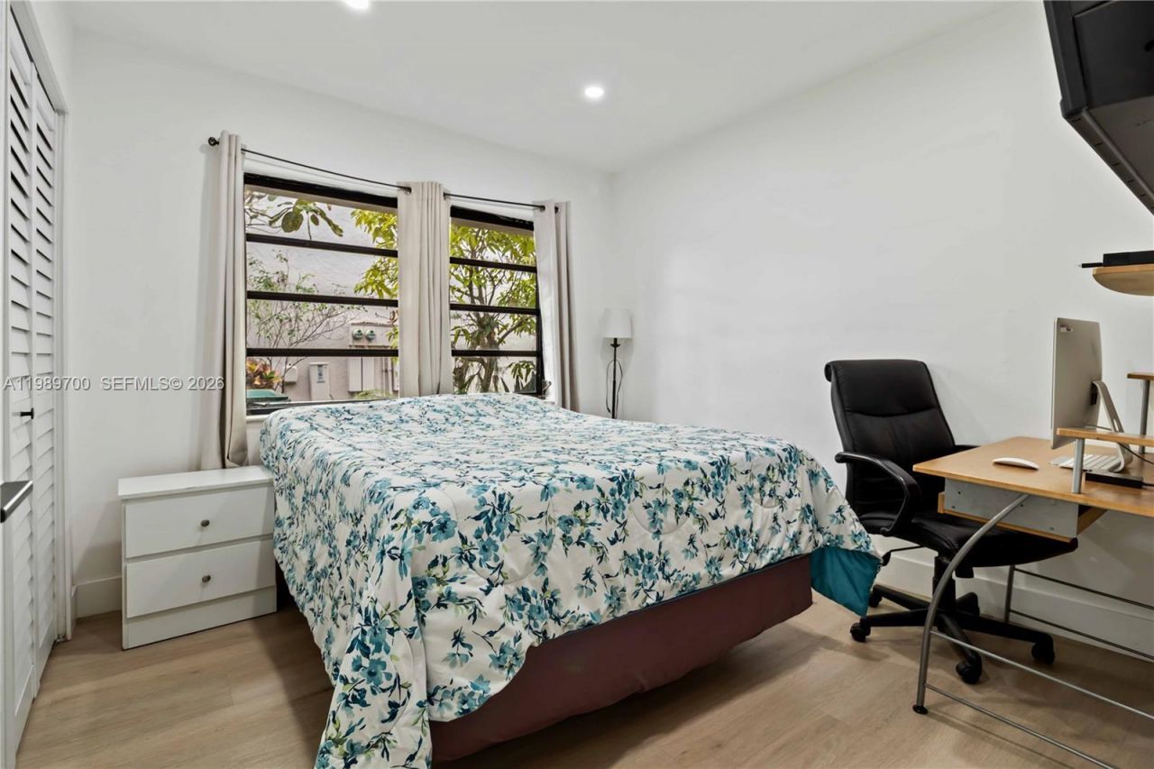 12241 SW 24th Ter , Unit 39, Miami, FL 33175 Photo