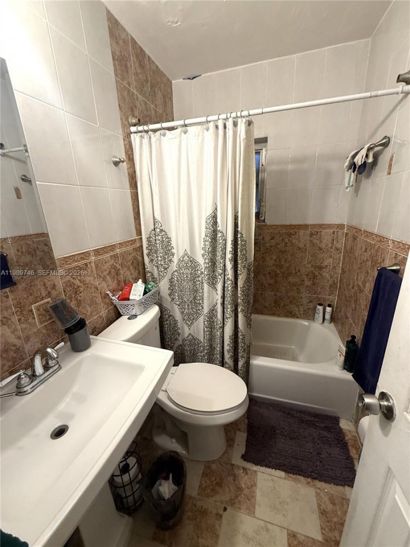 9615 NW 26th Ave, Miami, FL 33147 Photo