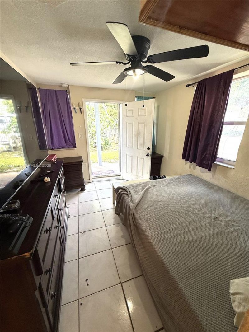 9615 NW 26th Ave, Miami, FL 33147 Photo