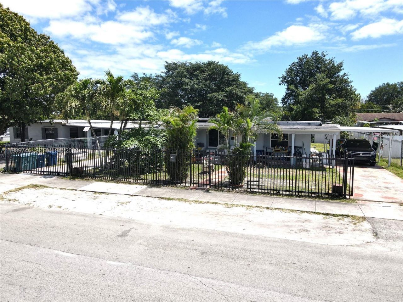 9615 NW 26th Ave, Miami, FL 33147 Photo