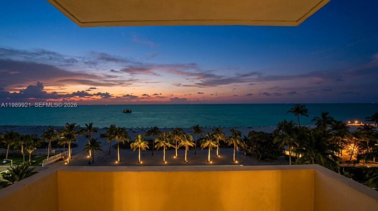 2899 Collins Ave, Unit 847, Miami Beach, FL 33140 Photo