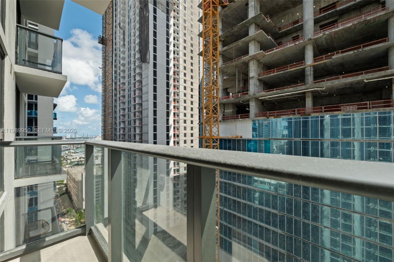 11 NE 26th St, Unit 2605, Miami, FL 33132 Photo