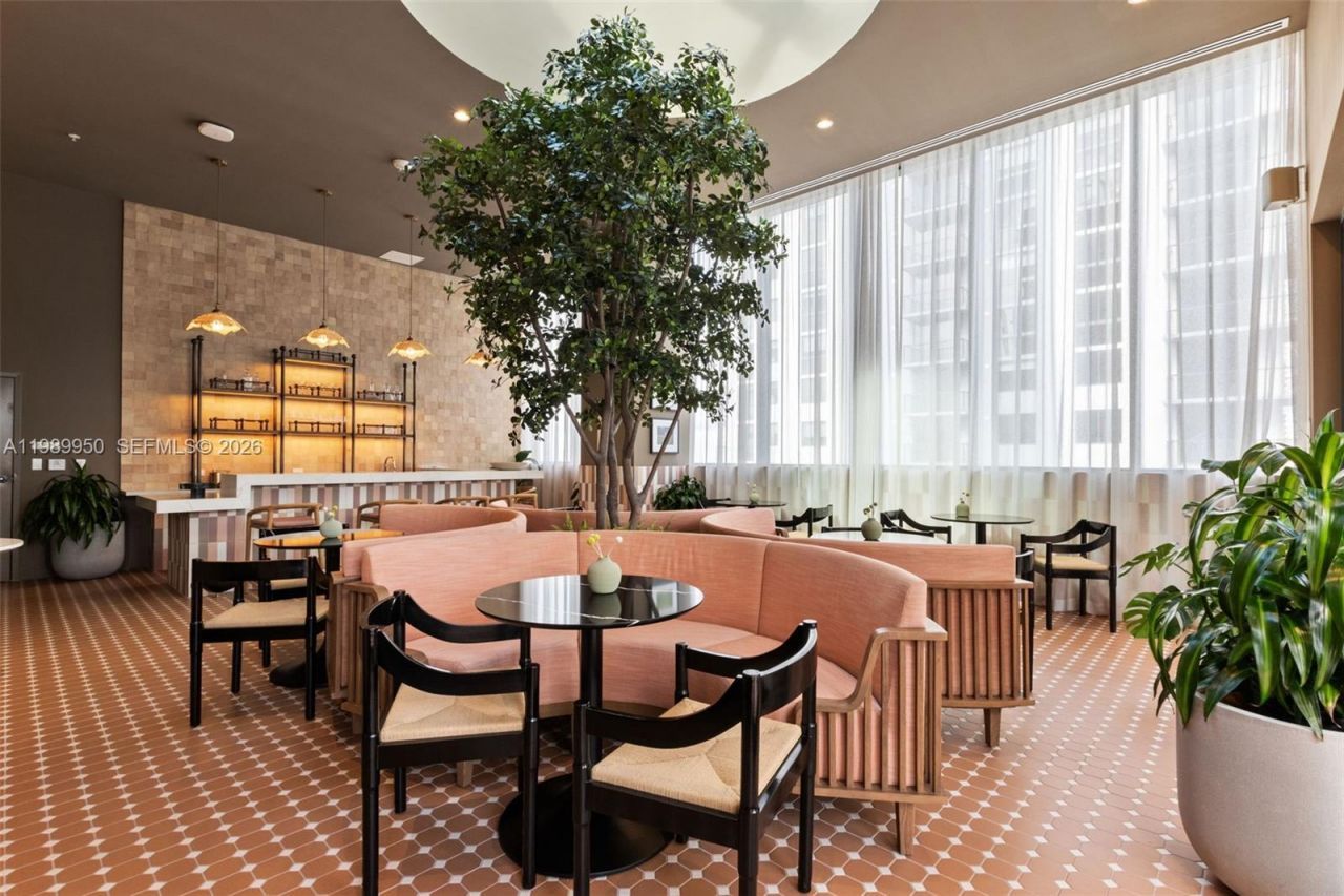 11 NE 26th St, Unit 2605, Miami, FL 33132 Photo