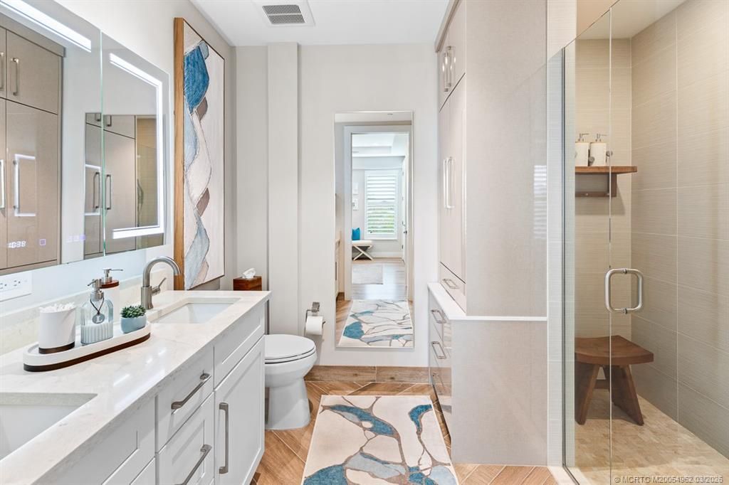 41 SW Seminole Street, Unit 307, Stuart, FL 34994 Photo