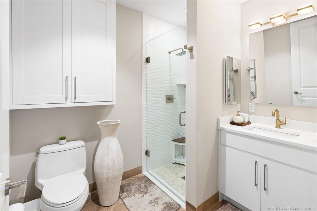 41 SW Seminole Street, Unit 307, Stuart, FL 34994 Photo