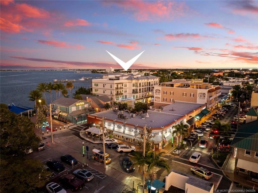 41 SW Seminole Street, Unit 307, Stuart, FL 34994 Photo