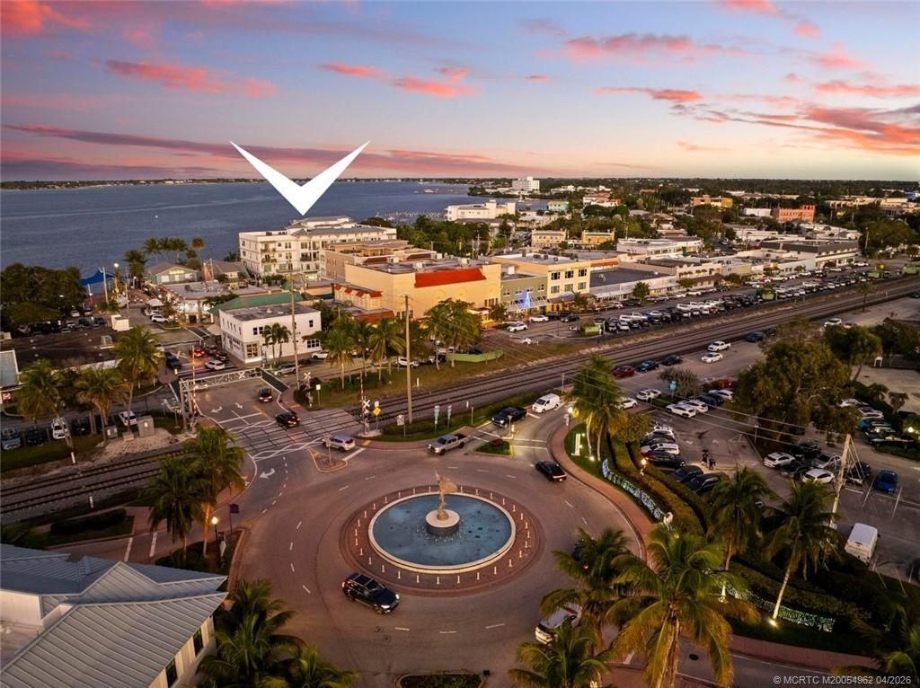 41 SW Seminole Street, Unit 307, Stuart, FL 34994 Photo