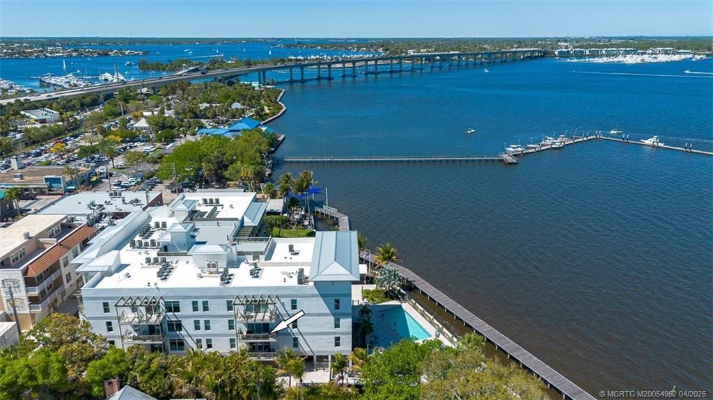 41 SW Seminole Street, Unit 307, Stuart, FL 34994 Photo